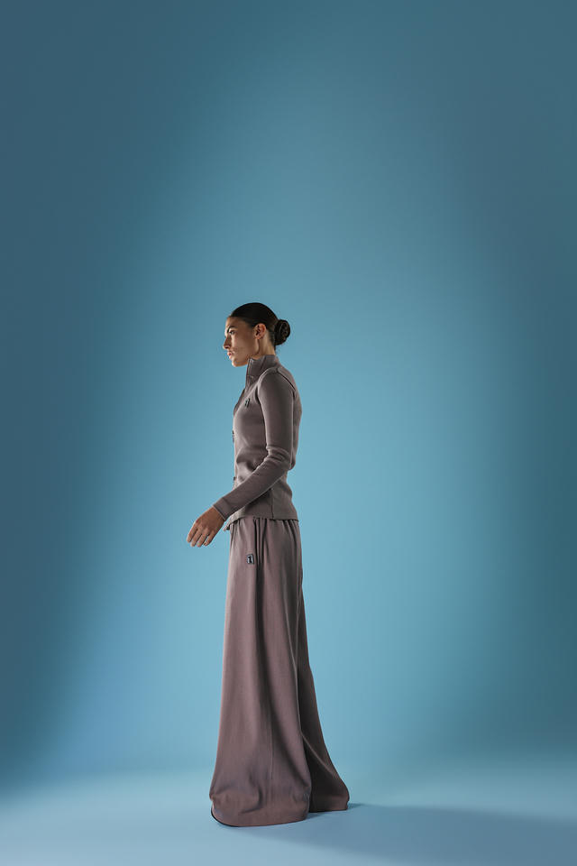 Свитшот Doggy slim zip | ZNWR