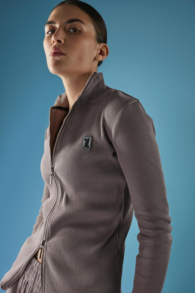 Свитшот Doggy slim zip | ZNWR