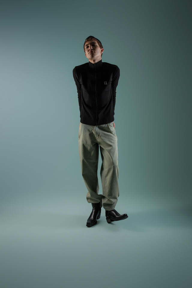 Свитшот Doggy slim zip | ZNWR