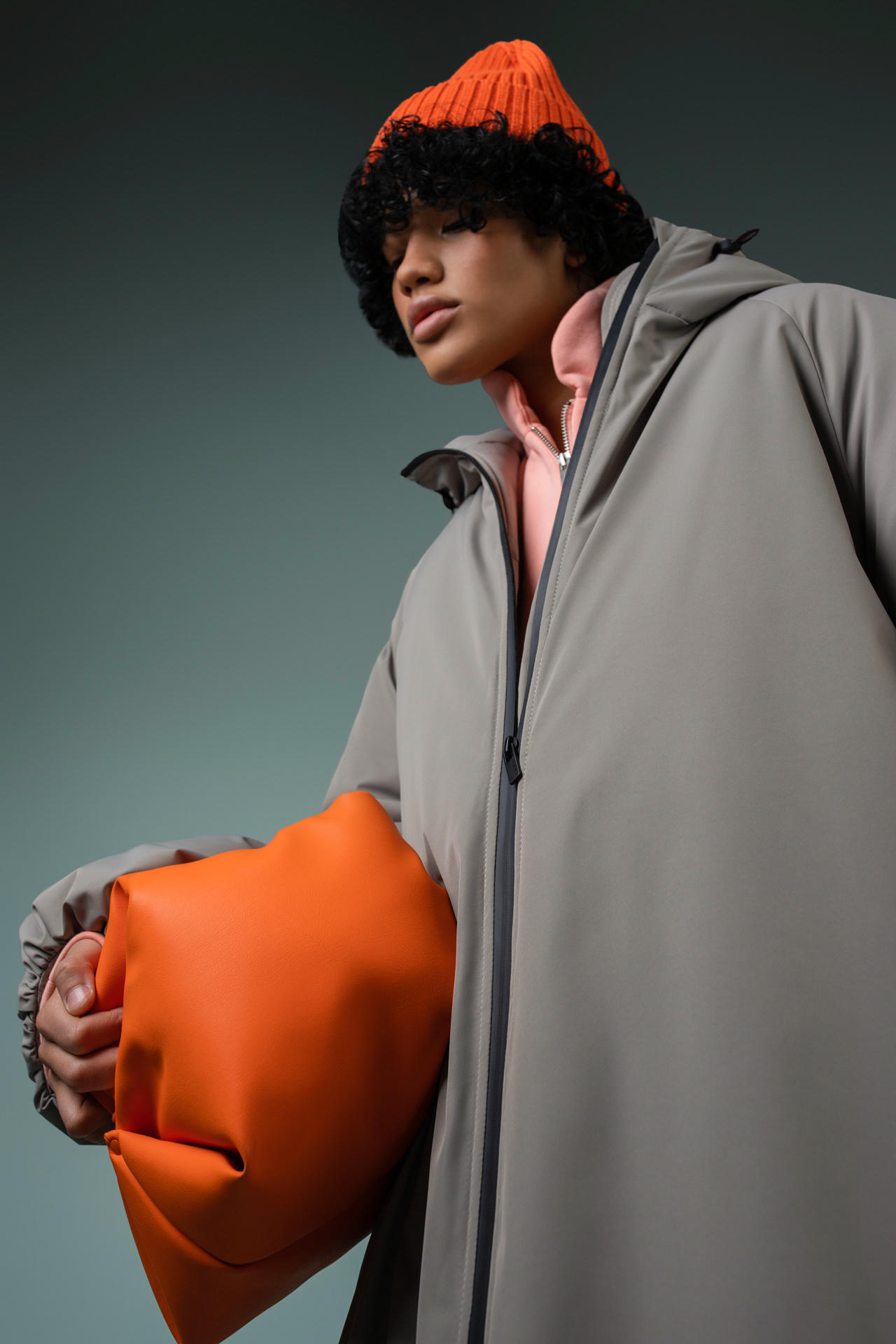 Теплая шапка ZNWR