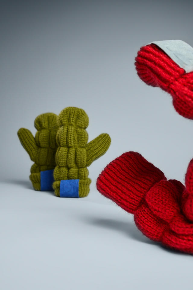 Варежки Греться | ZNWR