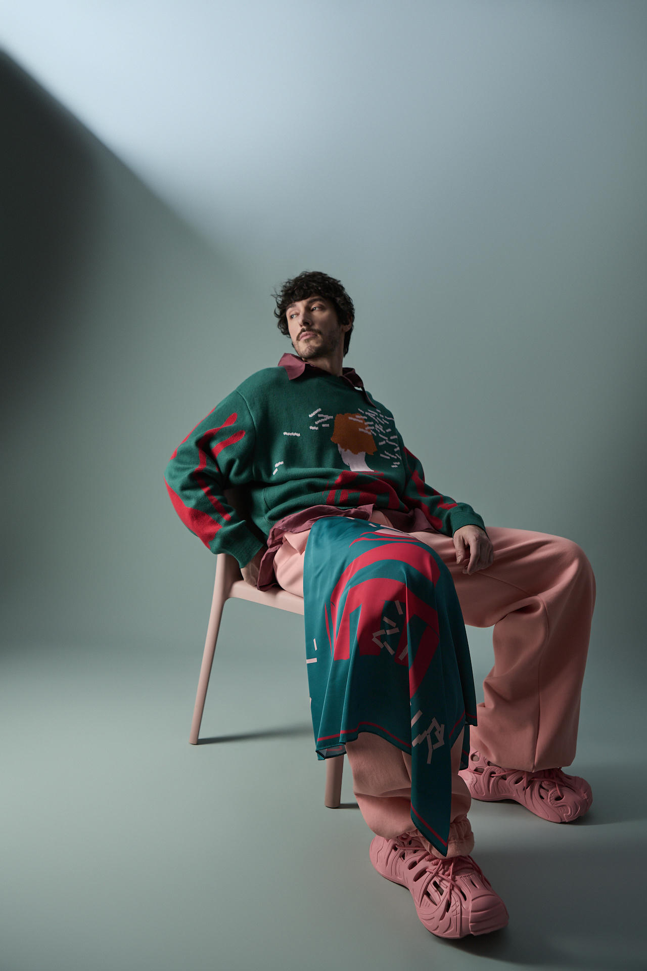 Свитер Человек и мысли