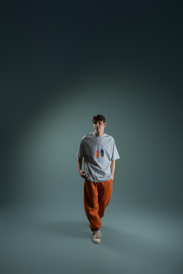 Футболка За руки | ZNWR