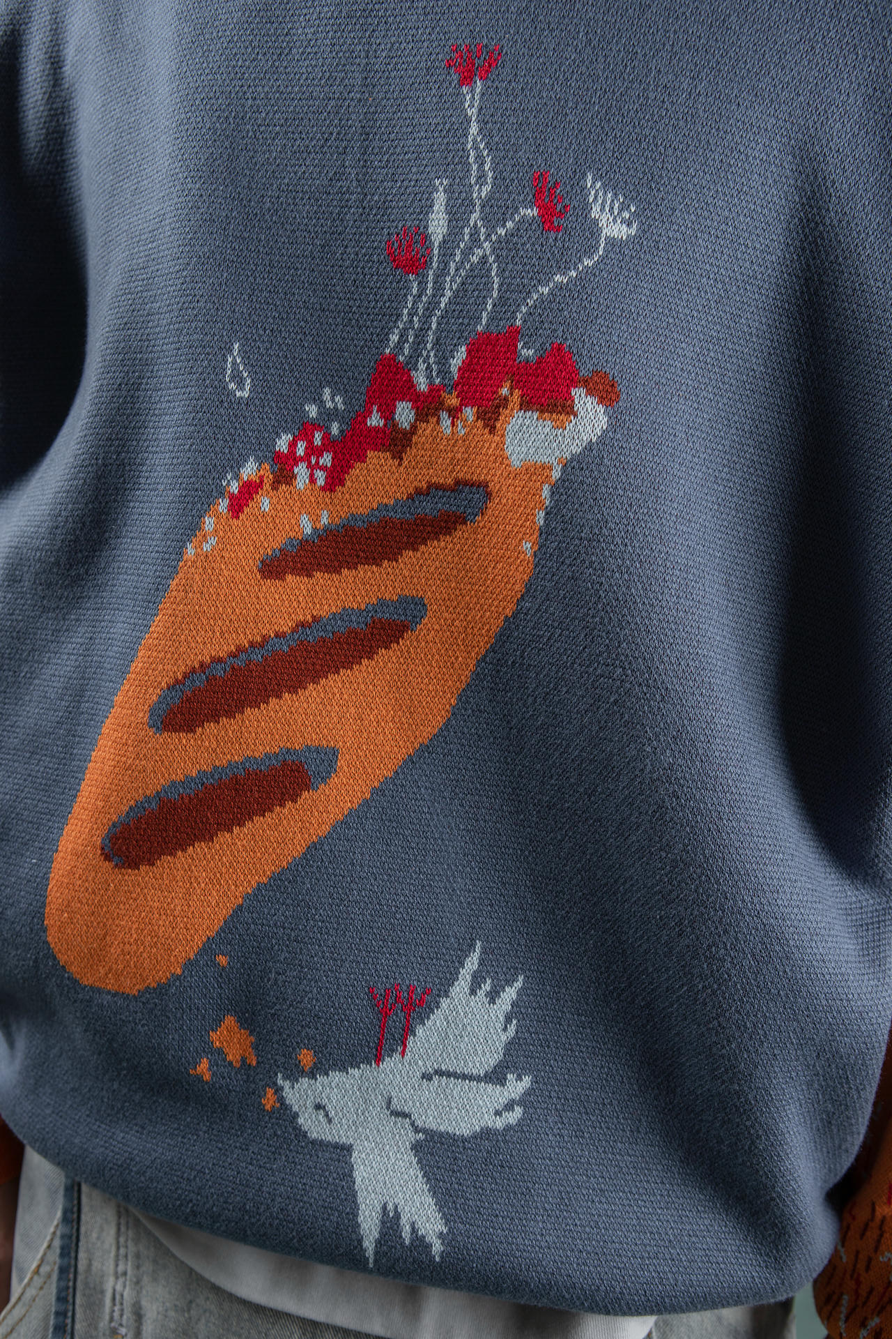 Свитер Батон зацвел