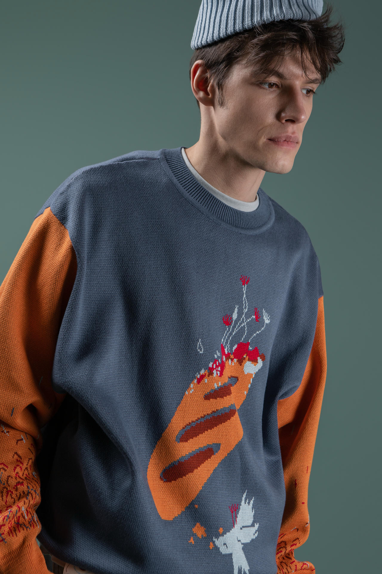 Свитер Батон зацвел