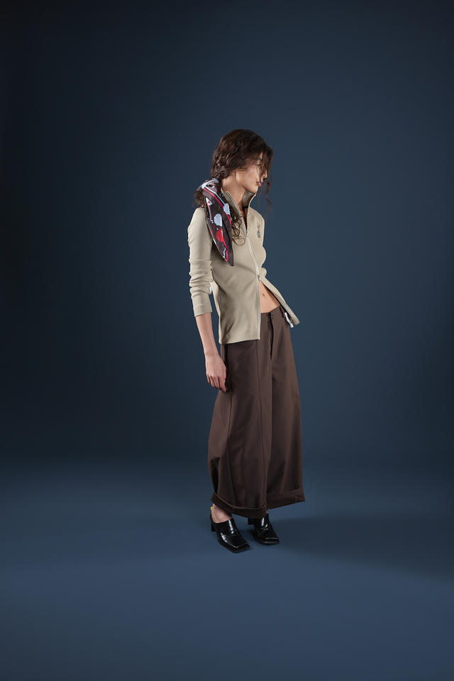 Свитшот Doggy slim zip | ZNWR