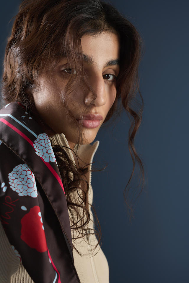 Свитшот Doggy slim zip | ZNWR