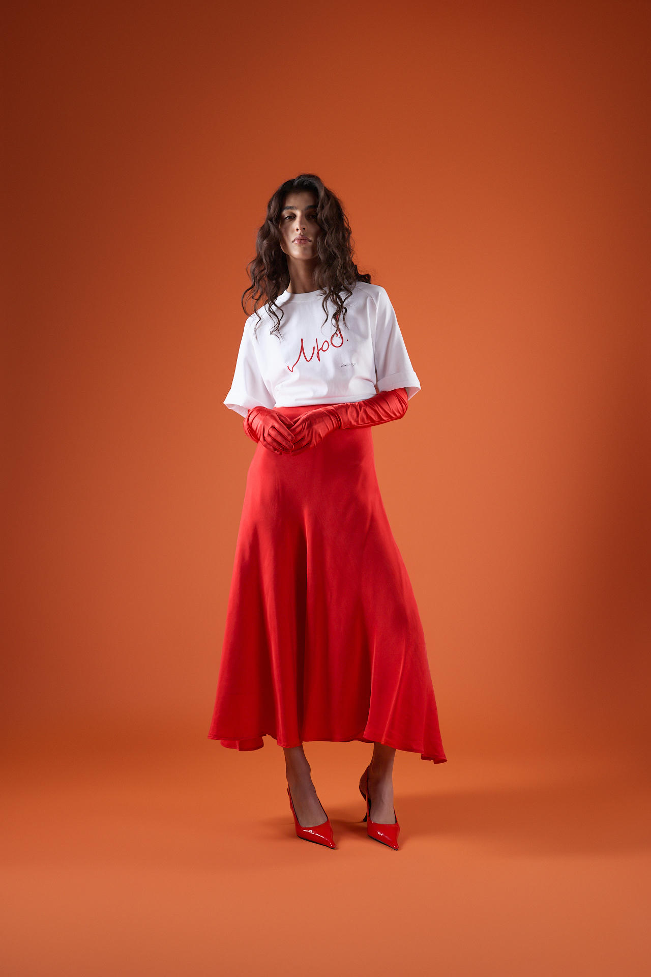 Футболка Люб.