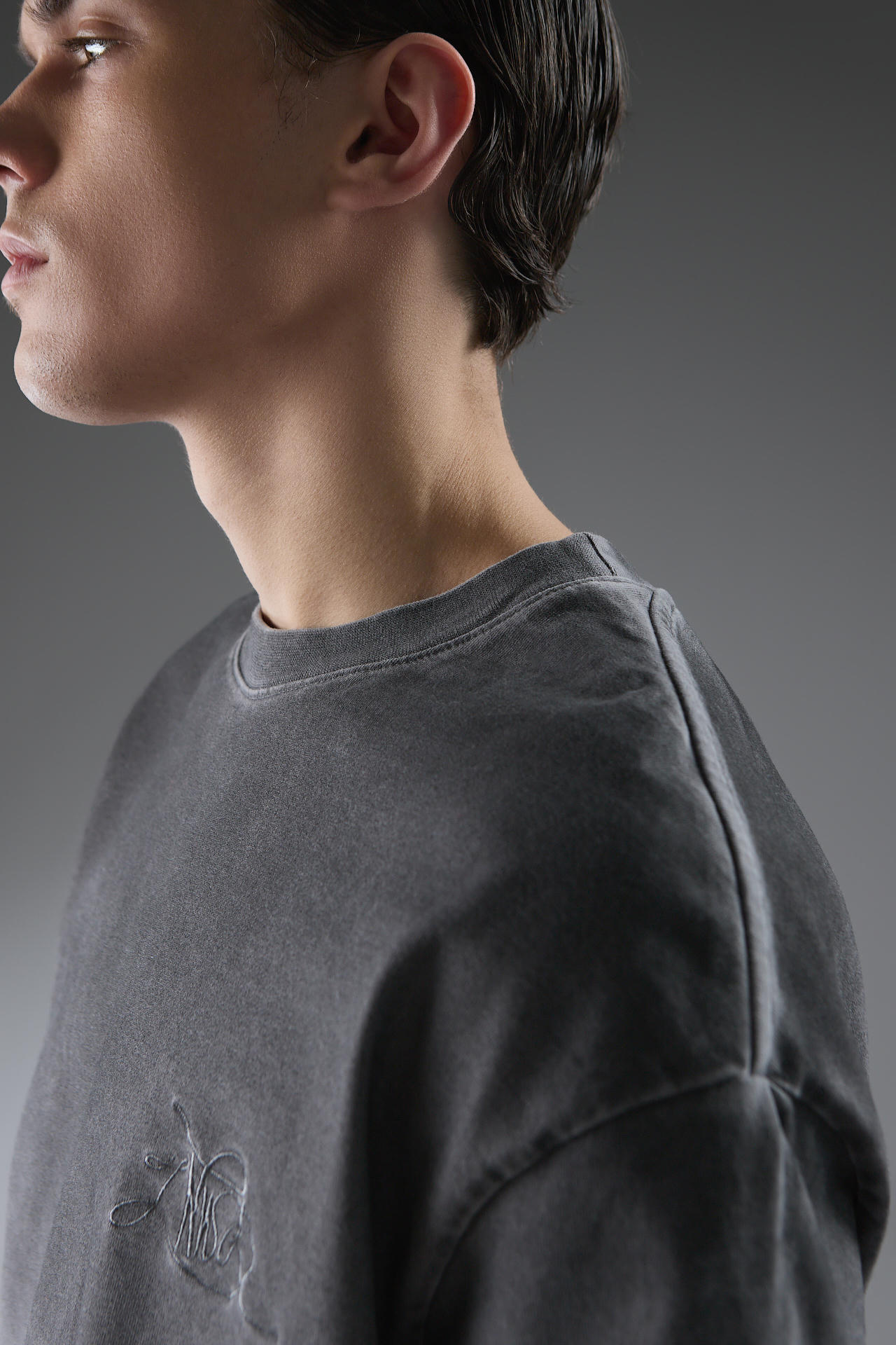 Футболка Noise