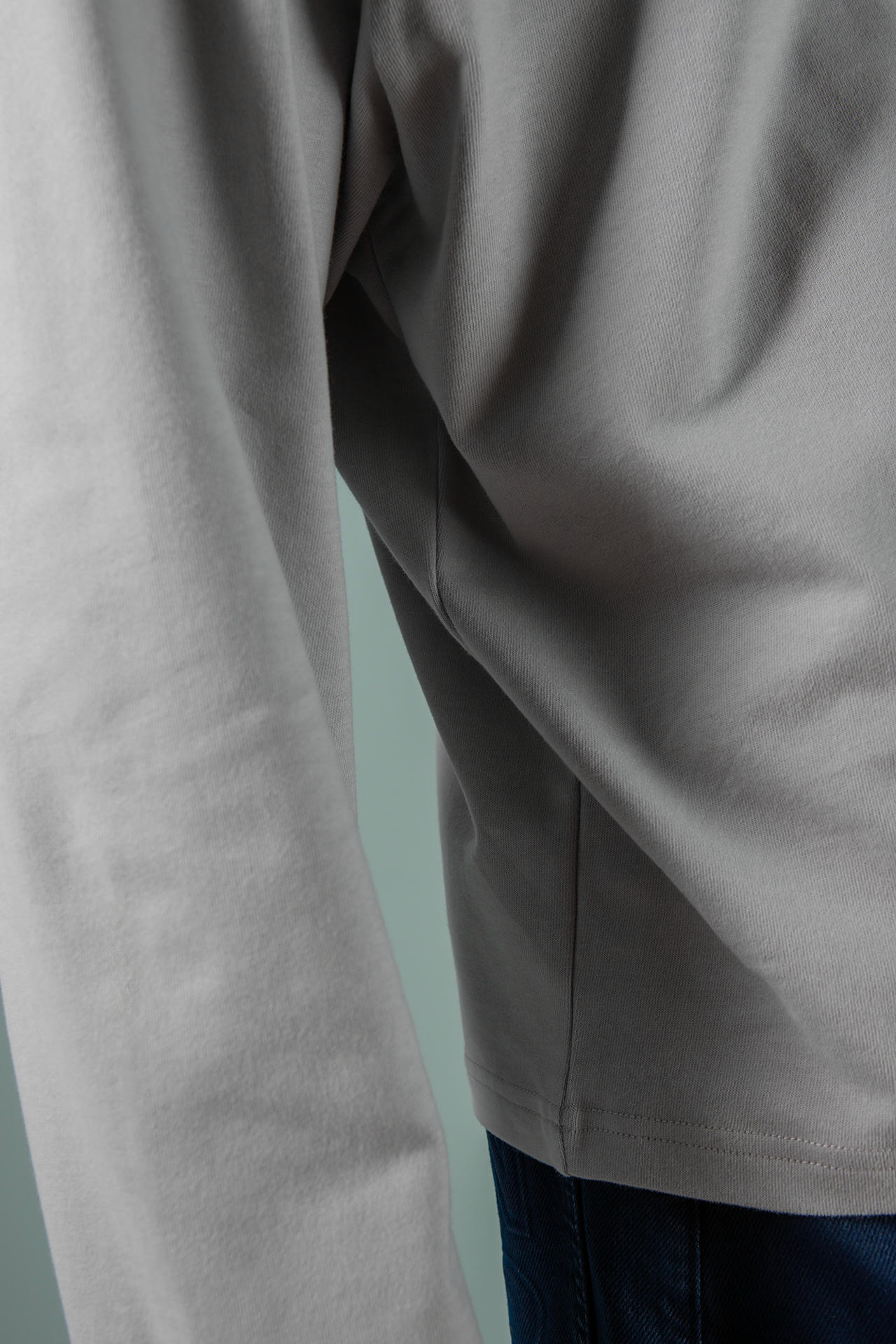 Лонгслив CEO