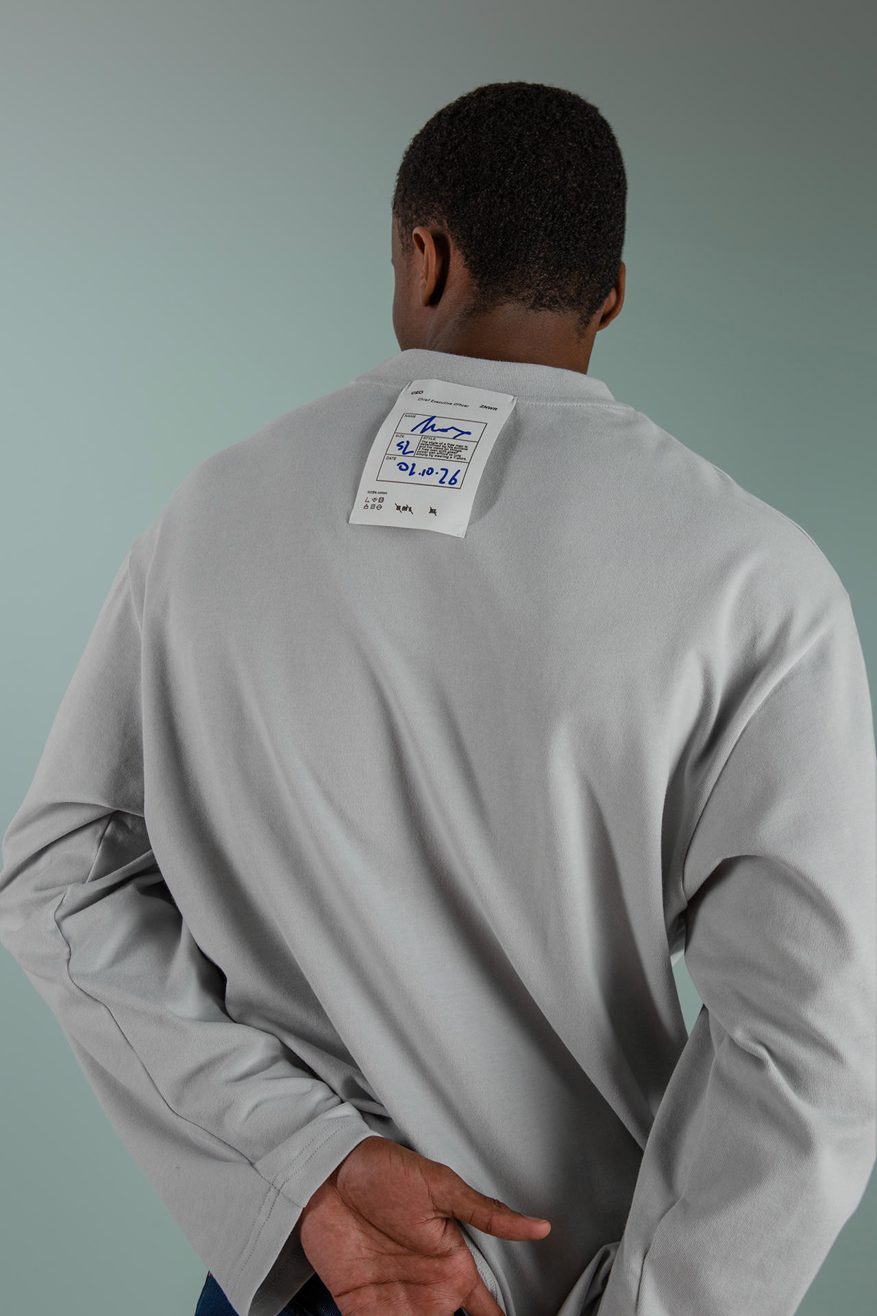 Лонгслив CEO