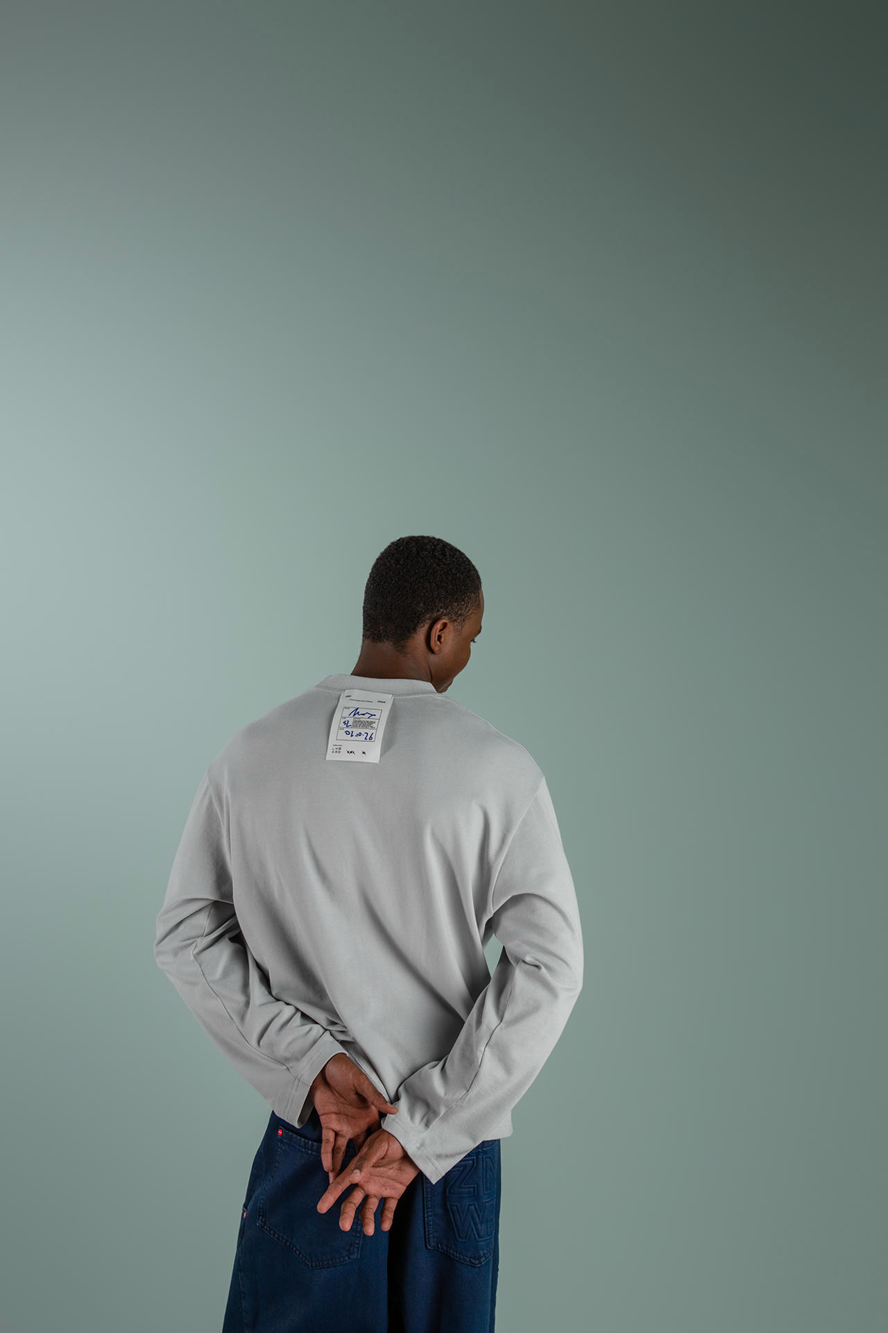 Лонгслив CEO