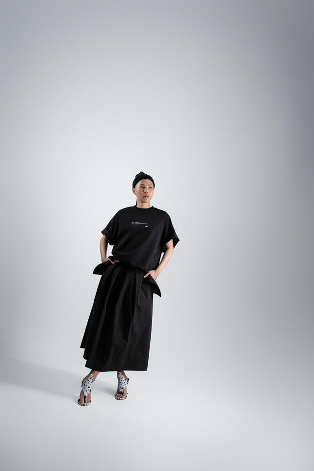 Футболка Послушайте! | ZNWR