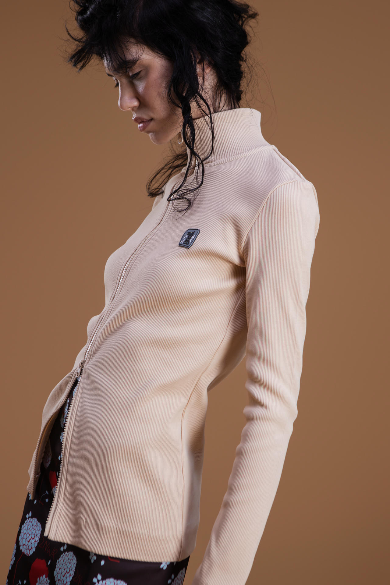 Свитшот Doggy slim zip